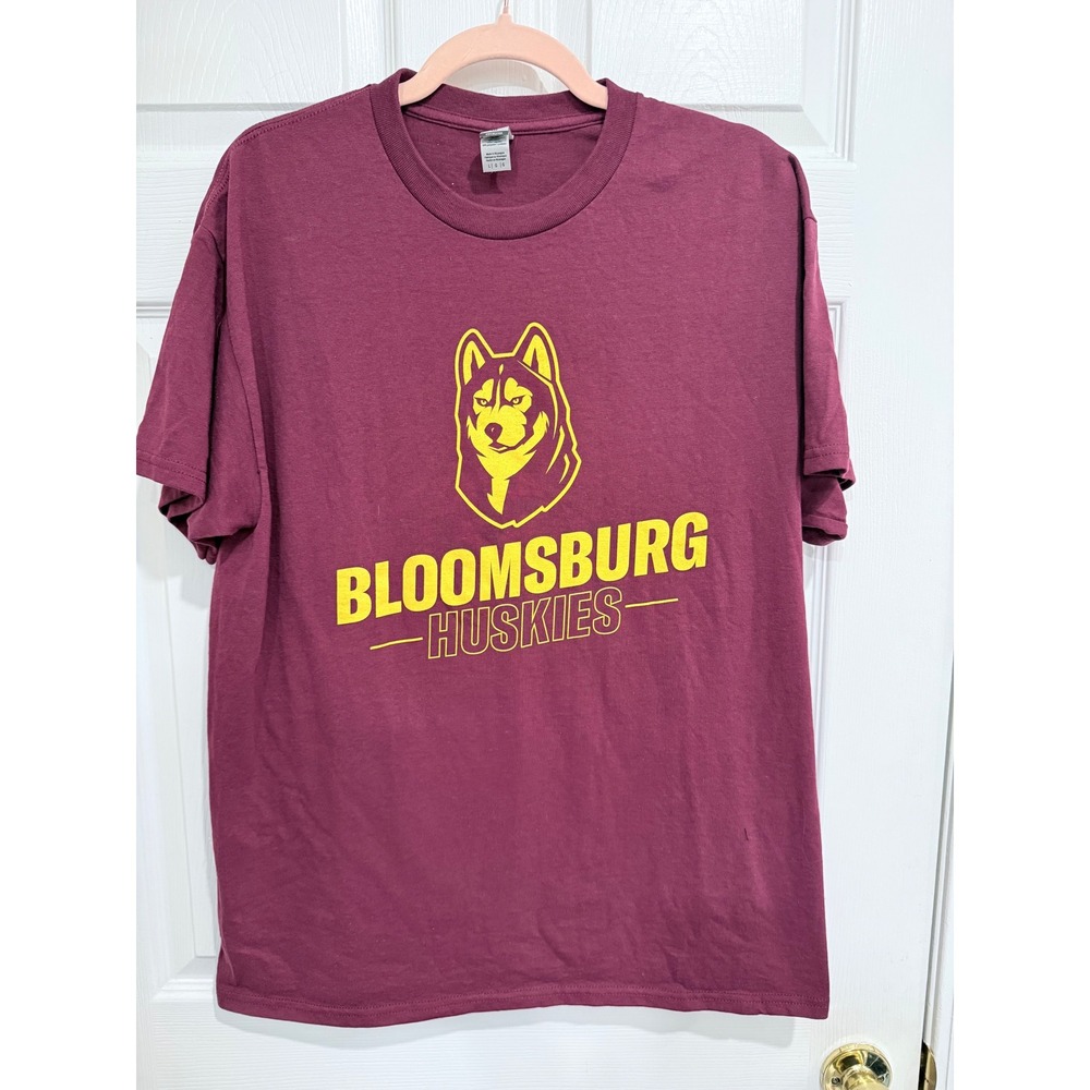 Gildan Bloomsburg Huskies T-Shirt Mens Large Maroon Graphic NCAA College Tee